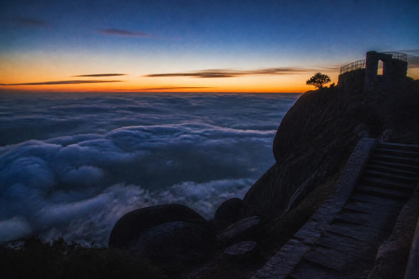 Left home at 4am. Nandi was above the clouds.